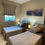 Super Bright And Spacious Seaview *