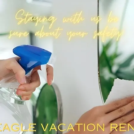 Super Bright And Spacious Seaview