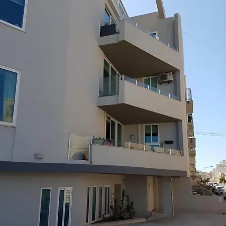 Apartment Super Bright And Spacious Seaview San Ġiljan