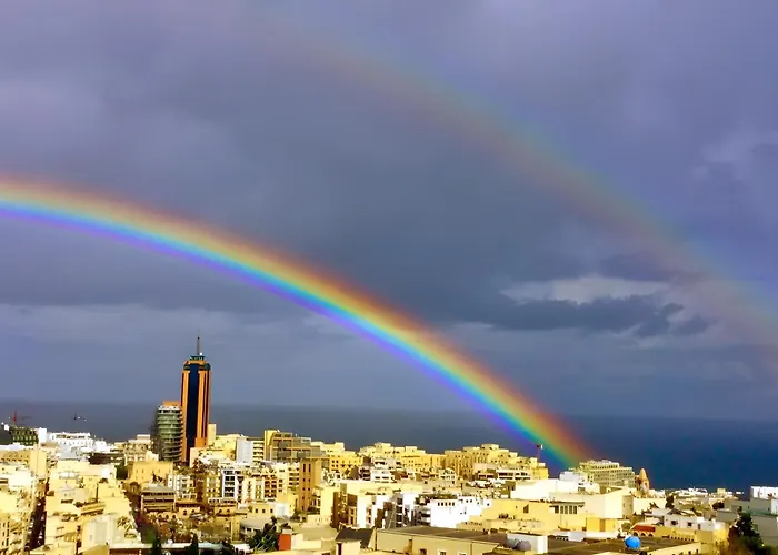 Super Bright And Spacious Seaview Saint Julian's