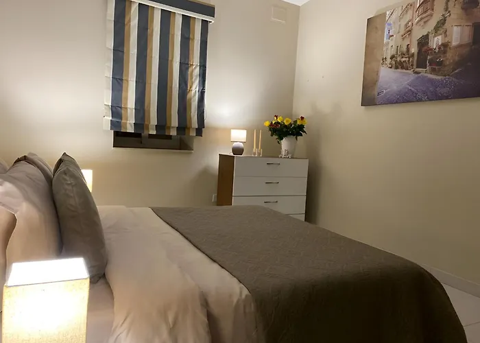 Super Bright And Spacious Seaview Lejlighed