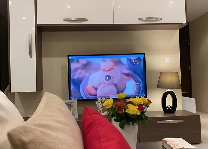 Super Bright And Spacious Seaview Saint Julian's